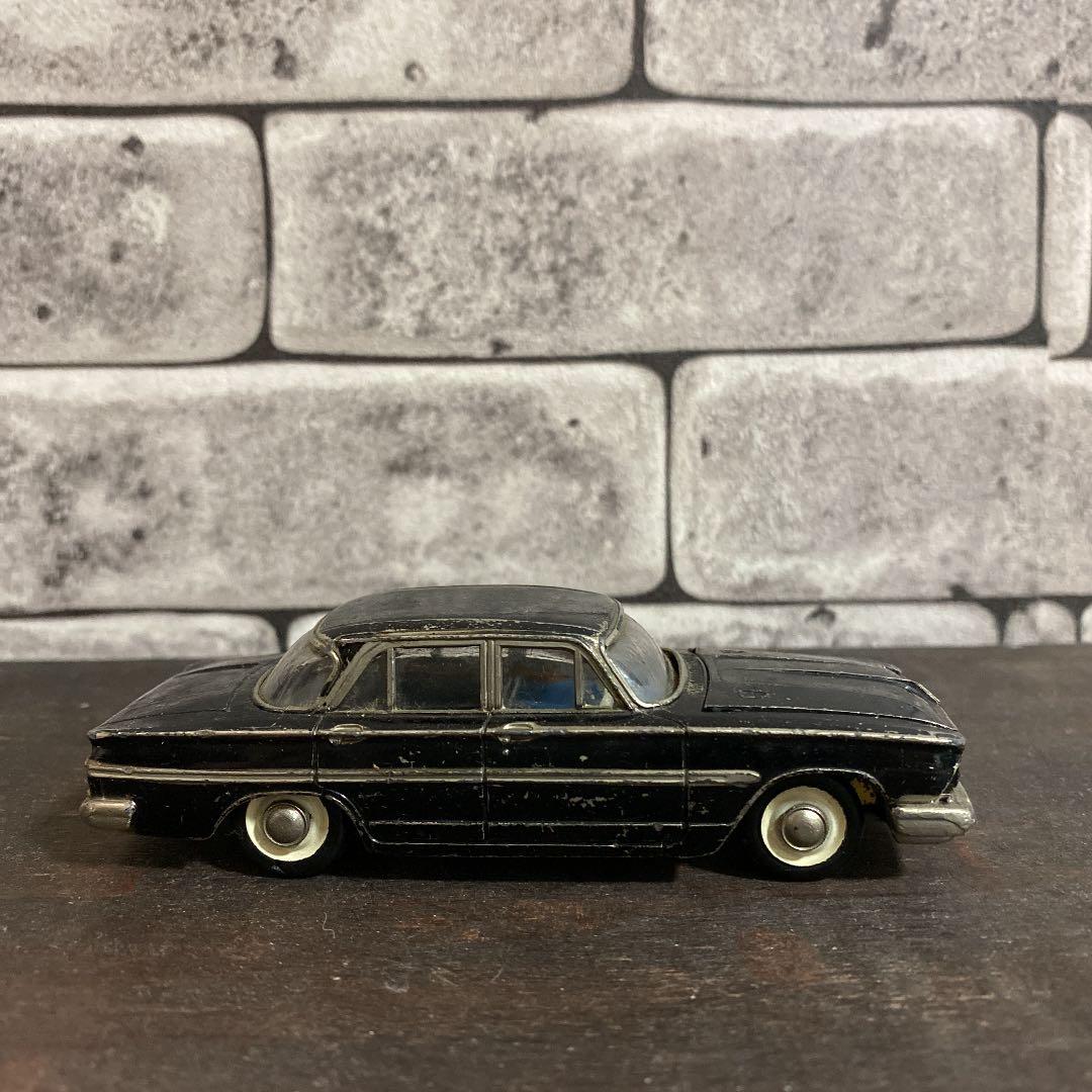 超希少大盛屋製プリンスグロリア初期赤エンジン