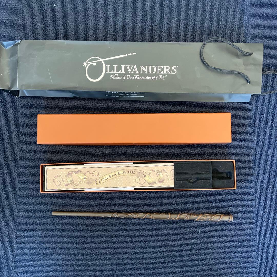 Ollivanders 魔法の杖 専用ボックス付き - メルカリ