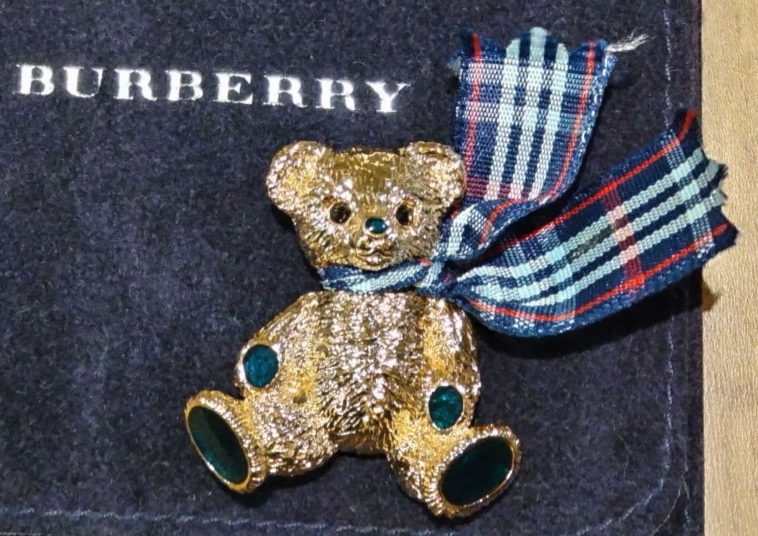 バーバリーブローチテディベア