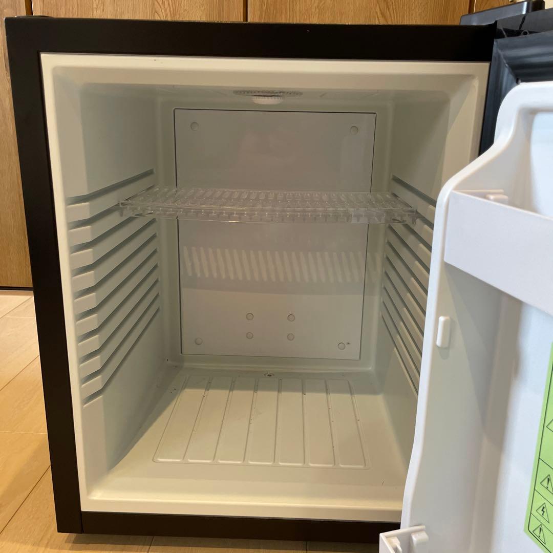 A-Stage 1ドアミラーガラス冷蔵庫 32L AR-32L01MG AR-32L01MG 小型