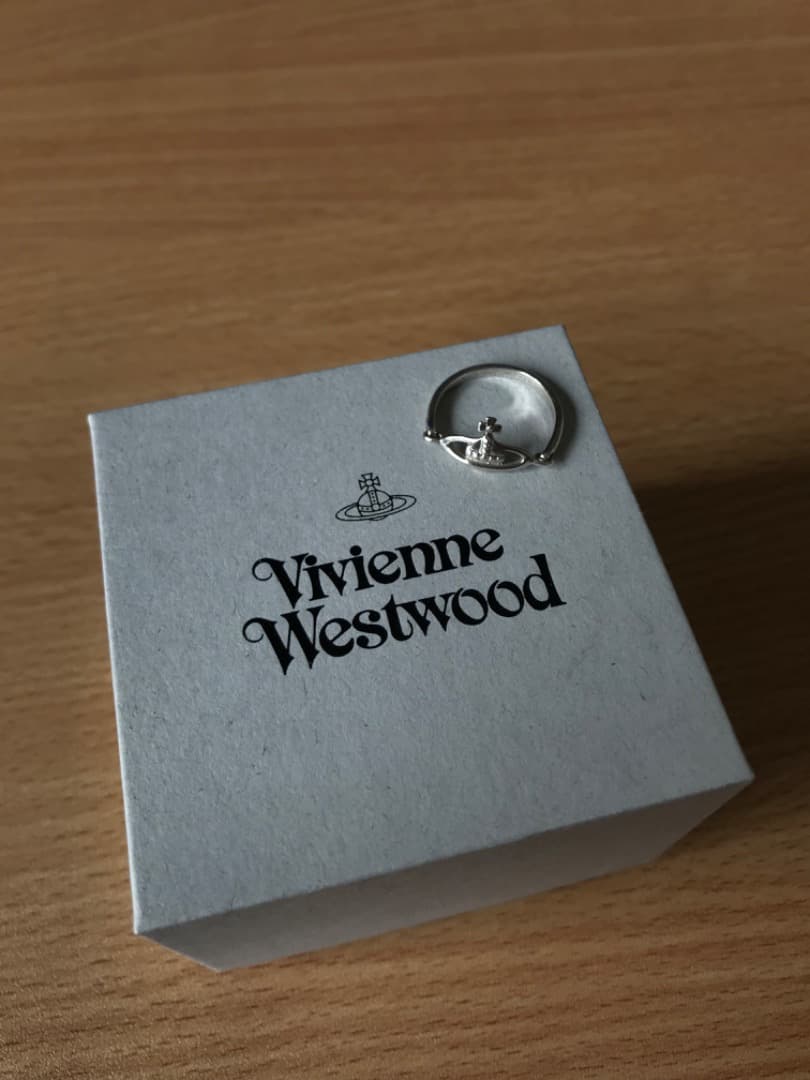 Vivienne Westwood ロゴリング (VENDOME リング)
