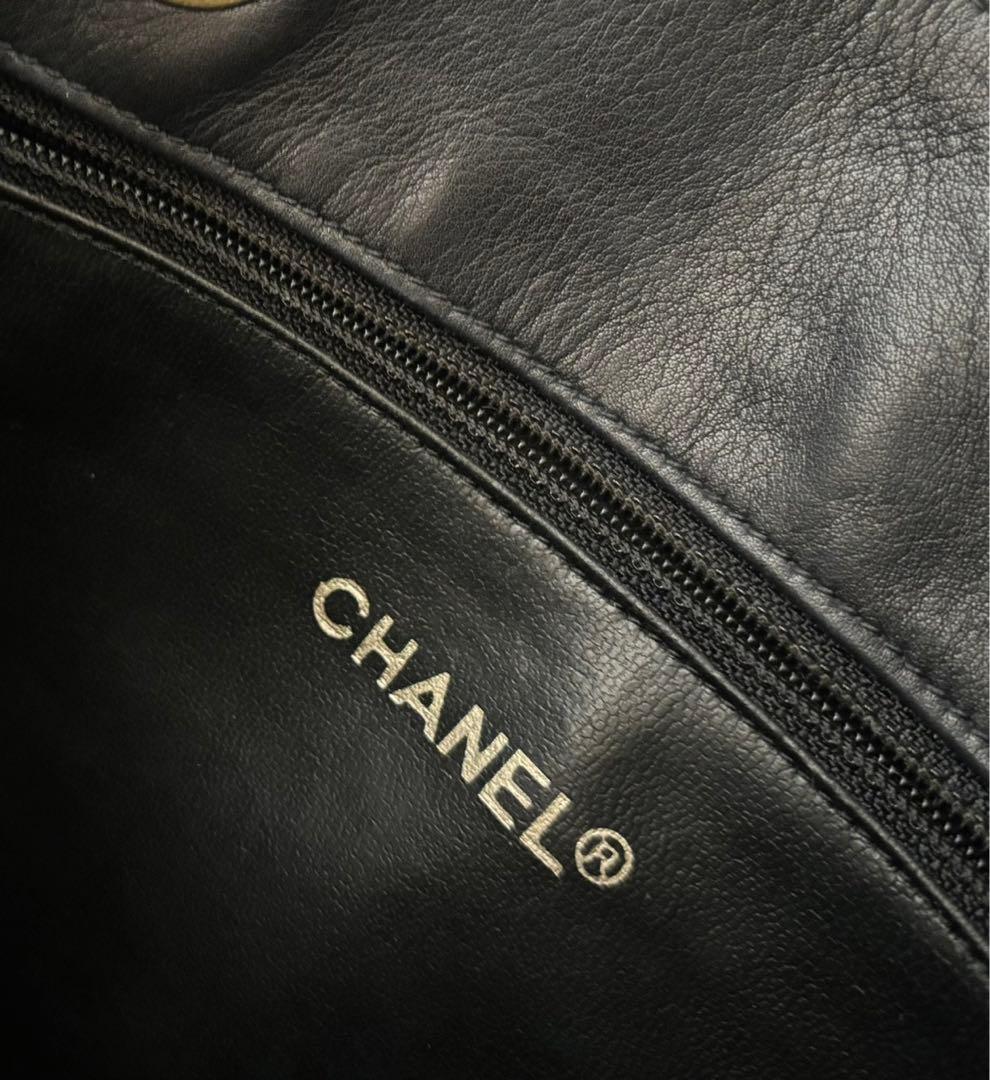 CHANEL:1980年代ヴィンテージ　ショルダーバッグ