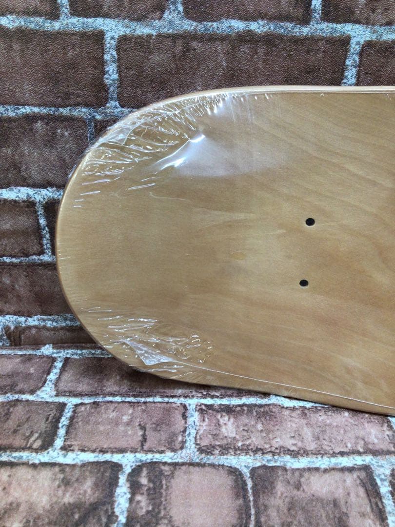 BANKSY SKATEDECK LOVE IN THE AIR　6550