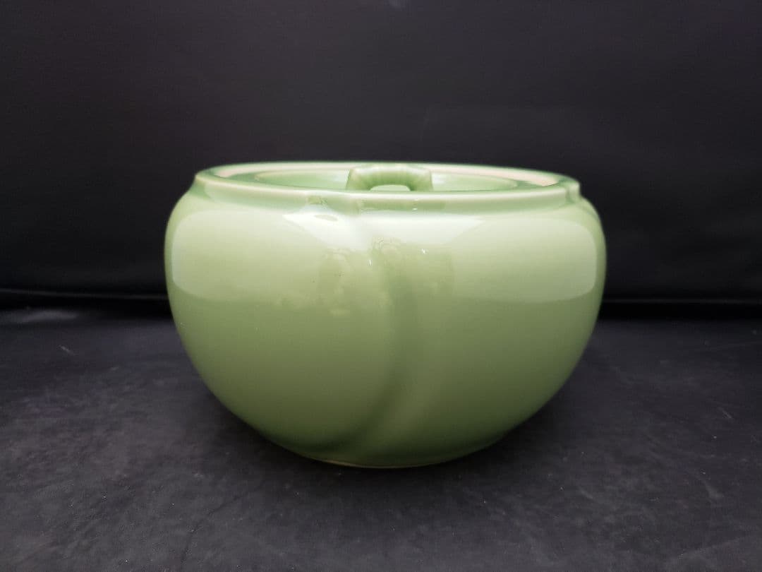 平安 手塚祥堂作 水指 天竜寺青磁捻梅 共箱 茶道具 - 工芸品オンライン