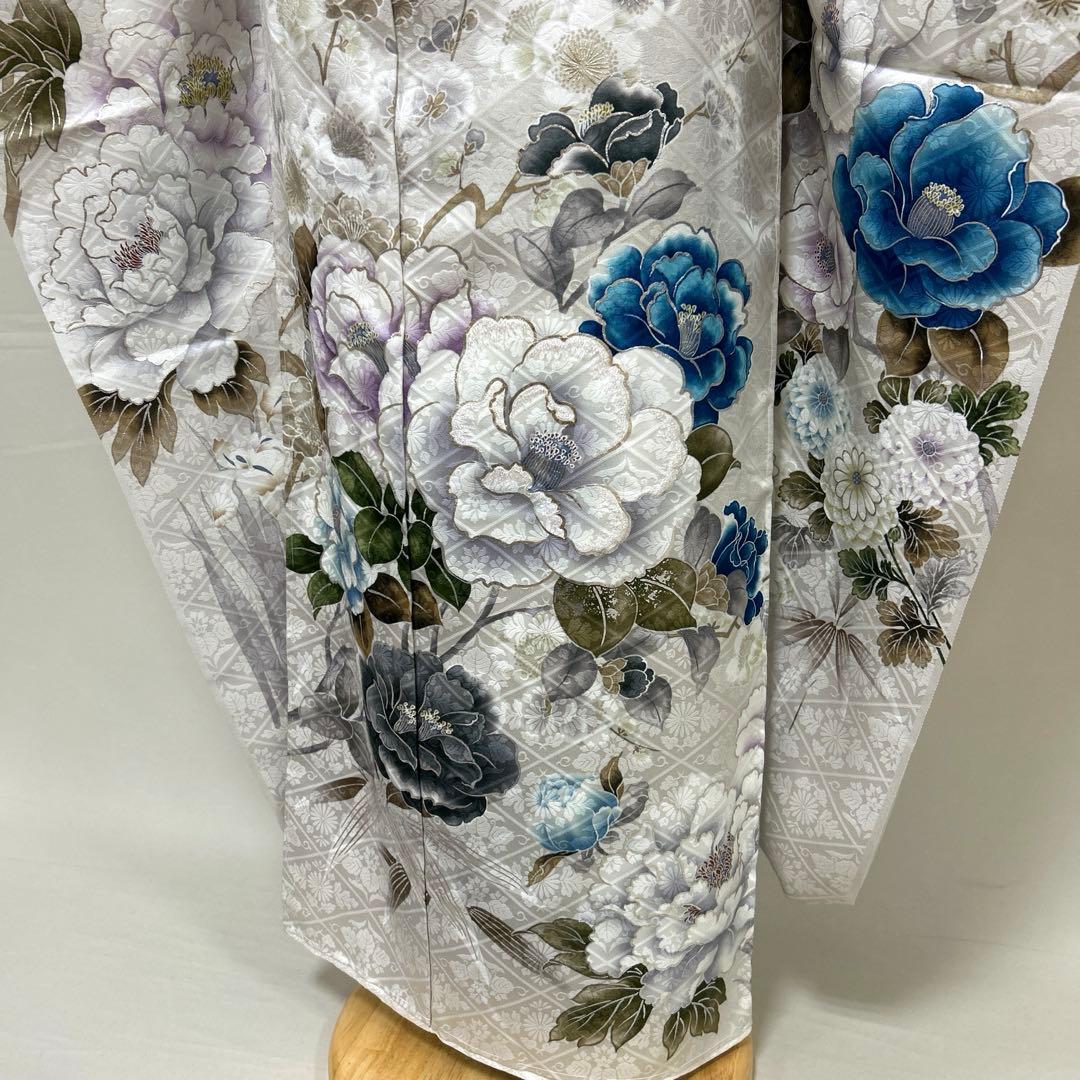 シックなくすみ系グレーの椿と牡丹の振袖フルセット 落ち着いたくすみ