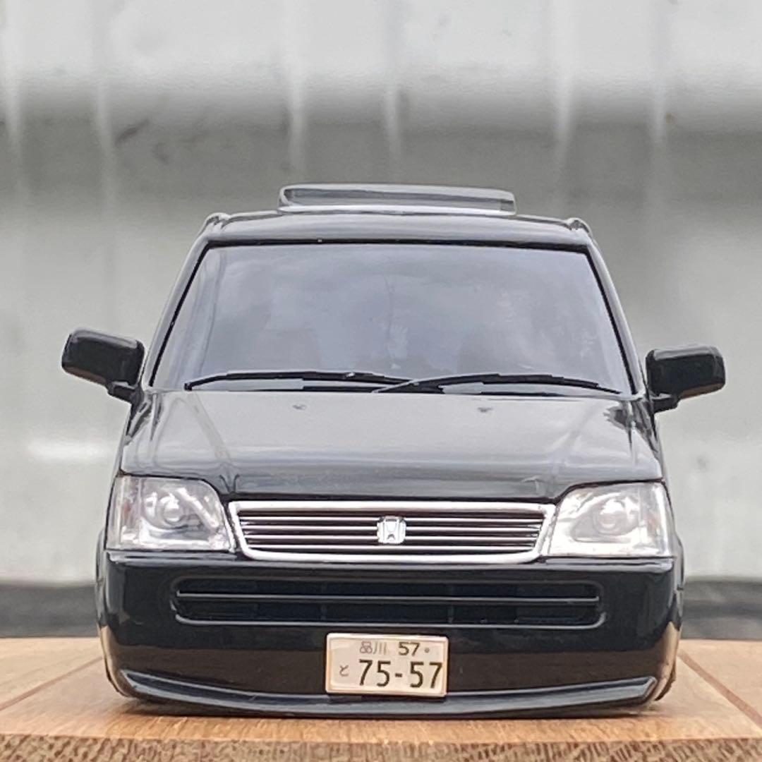 プラモデル完成品　フジミ1/24 ステップワゴン　カスタム