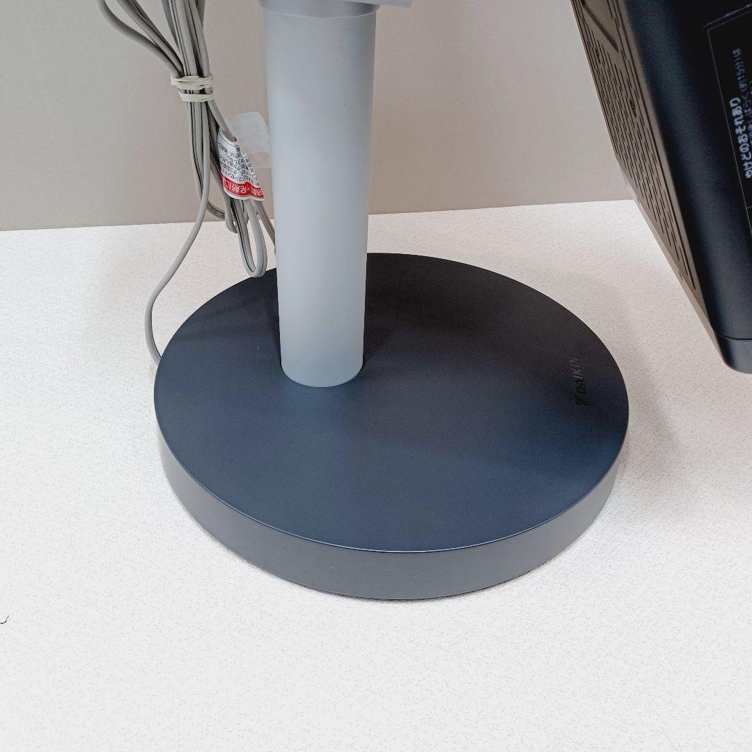 D064 ダイキン セラムヒート 遠赤外線電気ヒーター D064 ダイキン