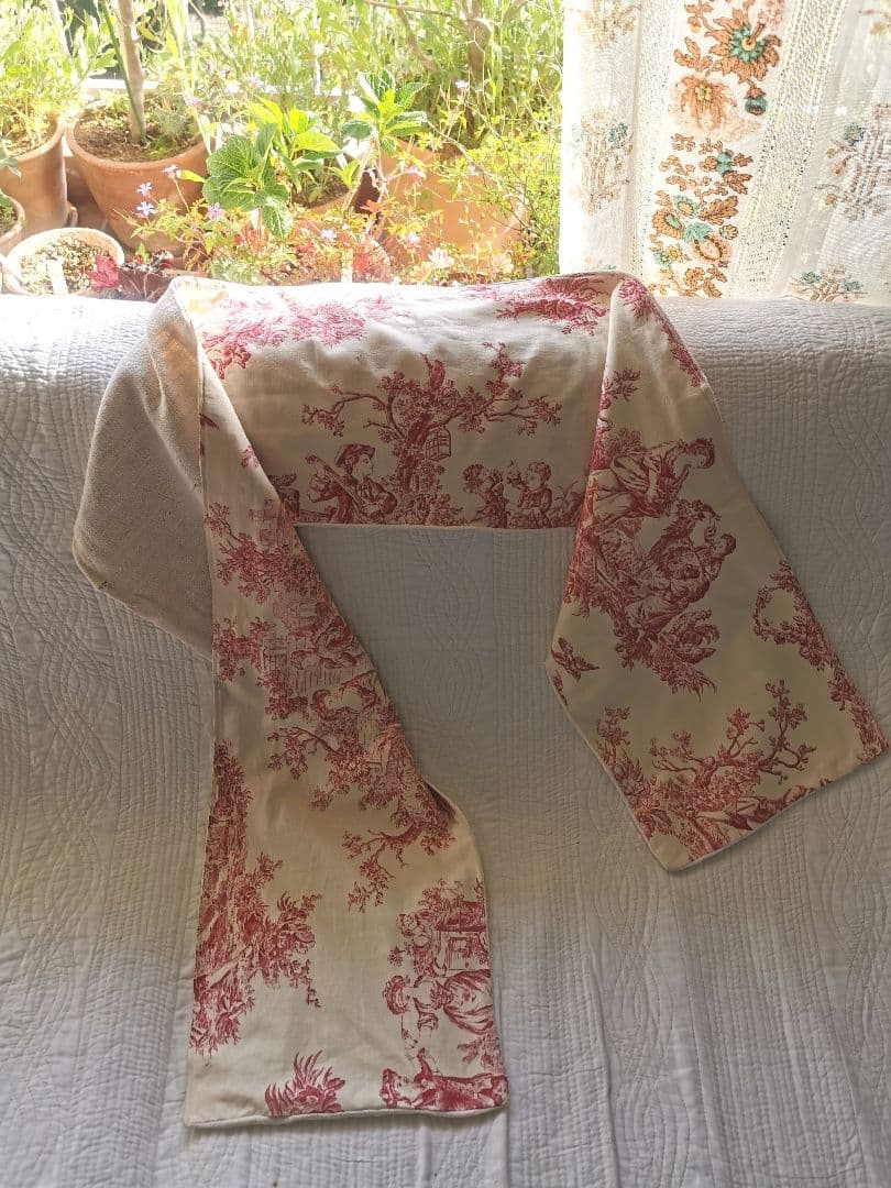 アンティーク トワルドジュイ 子供とカップルと天使 田園風景 ランナー