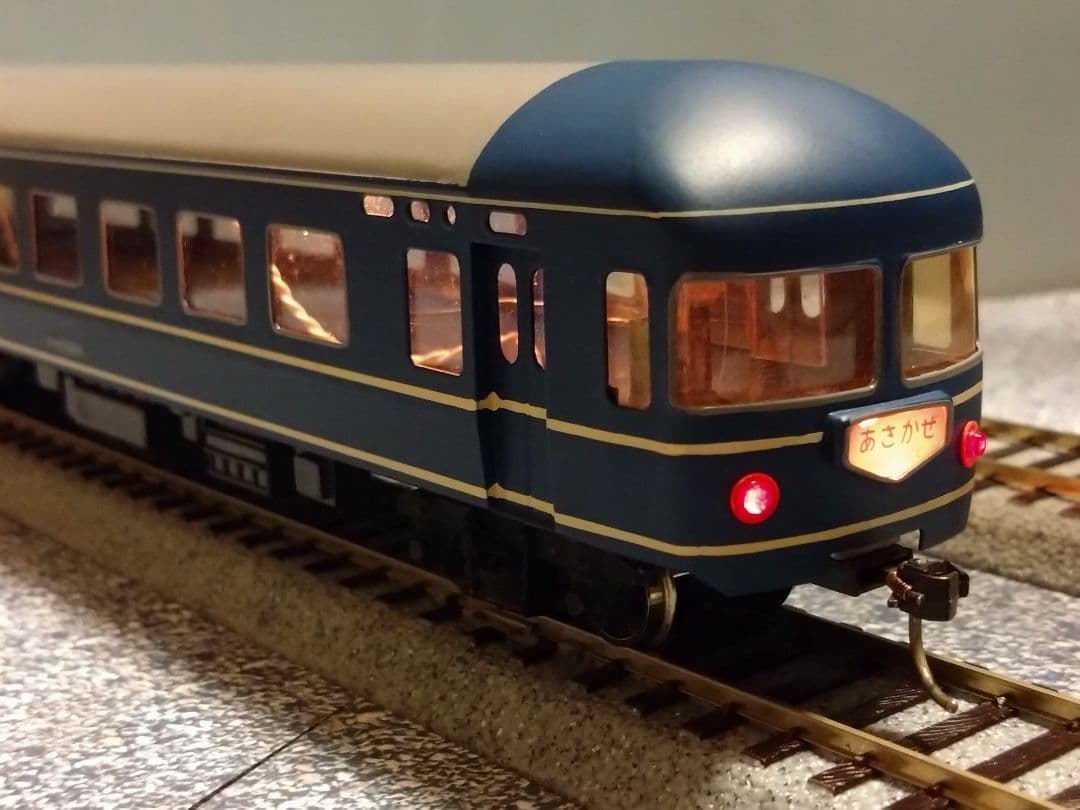 ＨＯゲージ　ブルートレイン客車　７両セット