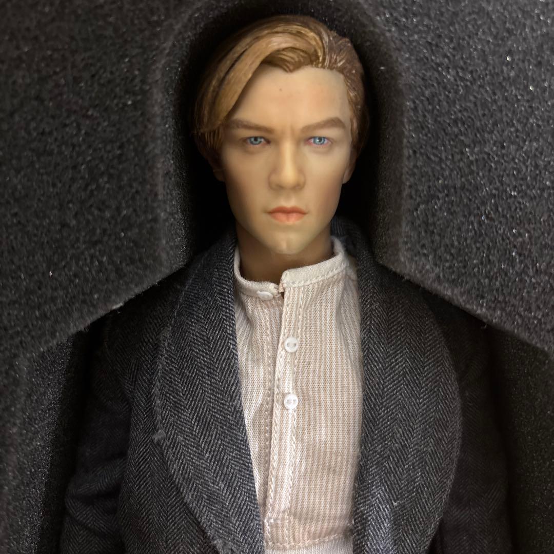 1/6スケールフィギュア タイタニック　ジャック　レオナルドディカプリオ