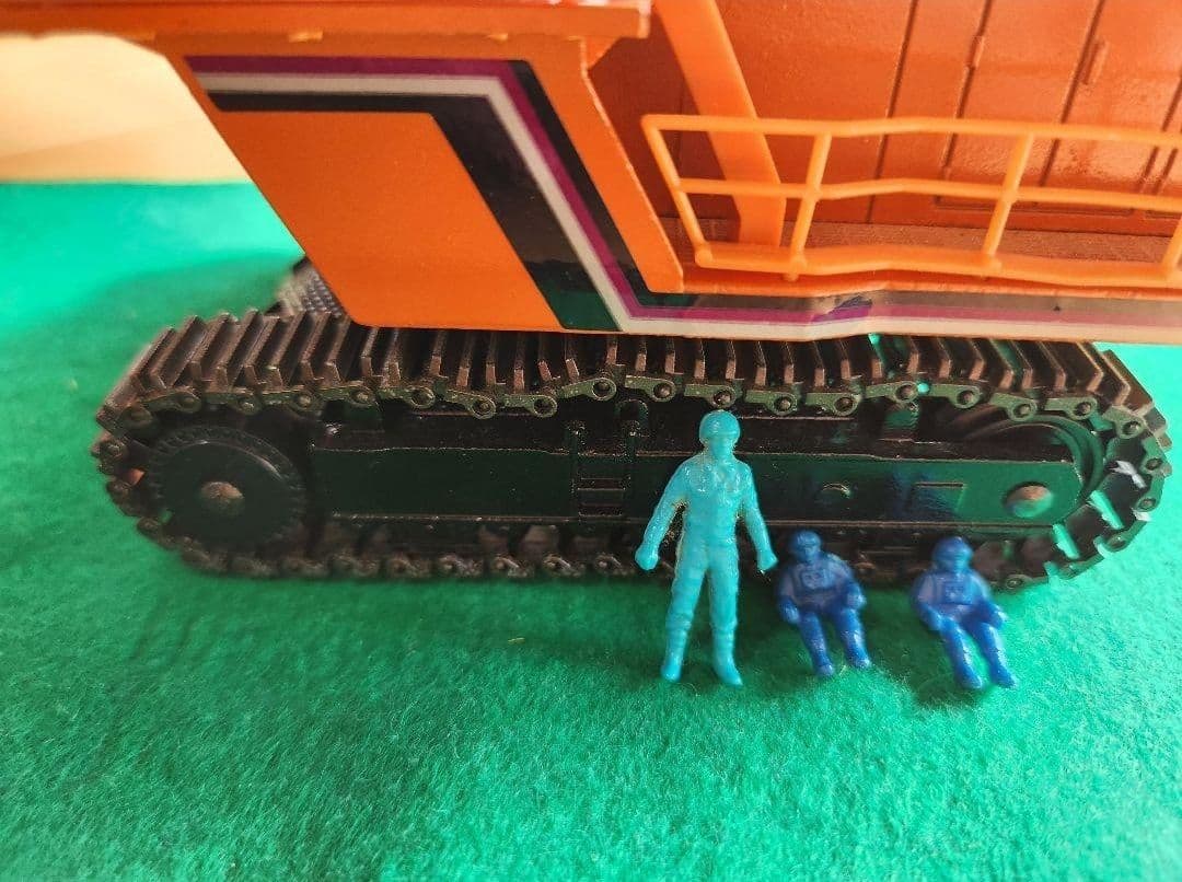 ミニカー HITACHI1800