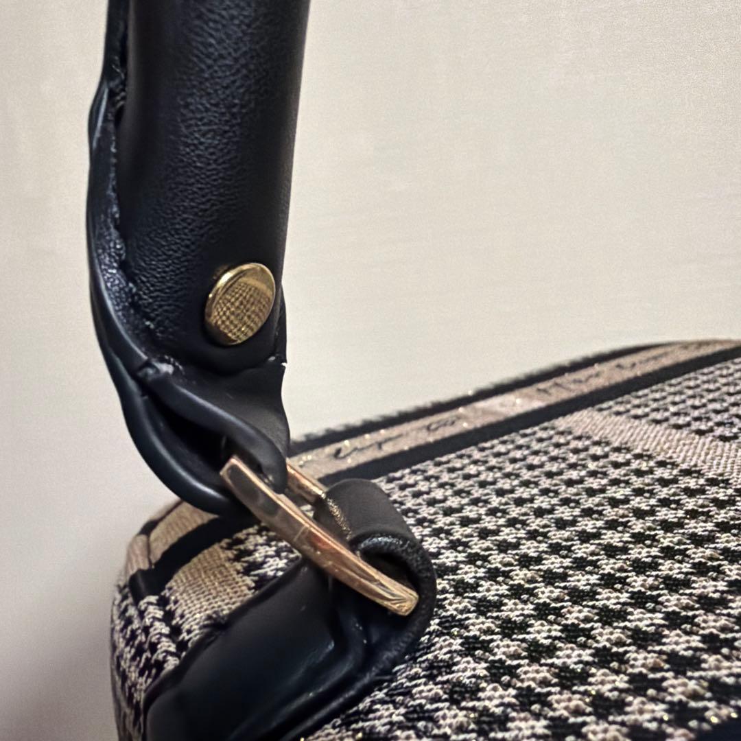 herliptoバニティ