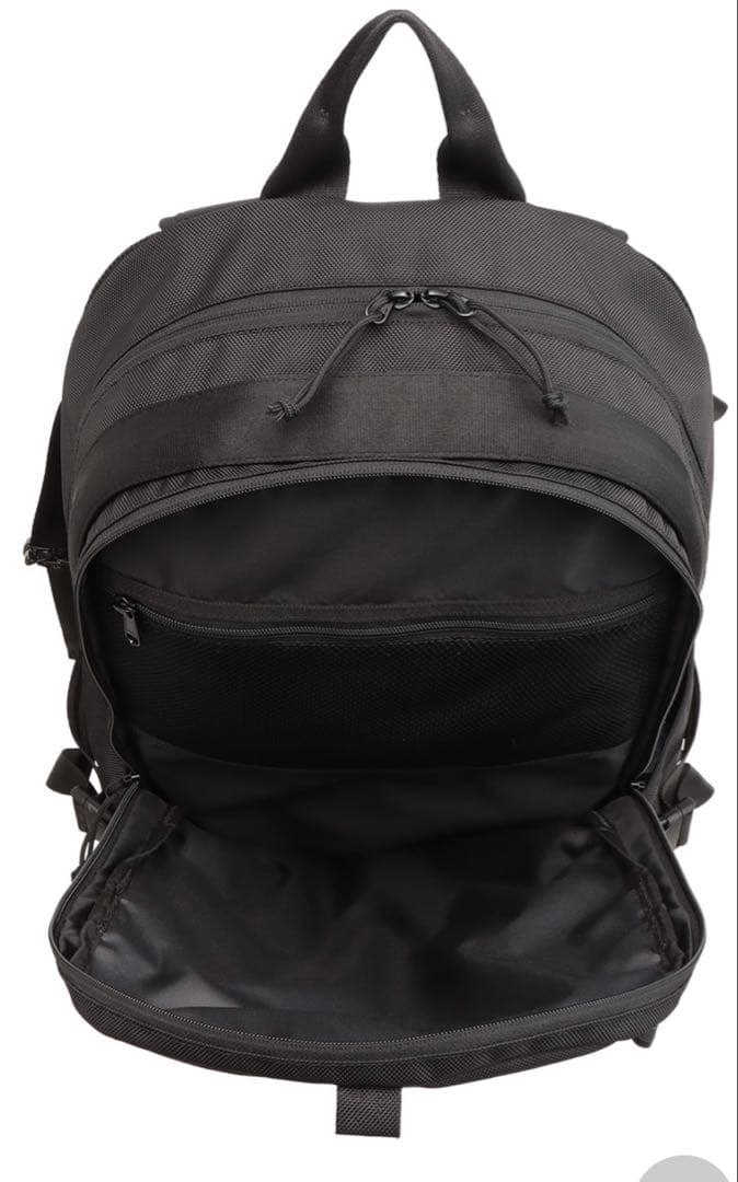 新品未使用　NEW ERA(R) × MARY QUANT リュック（ブラック）