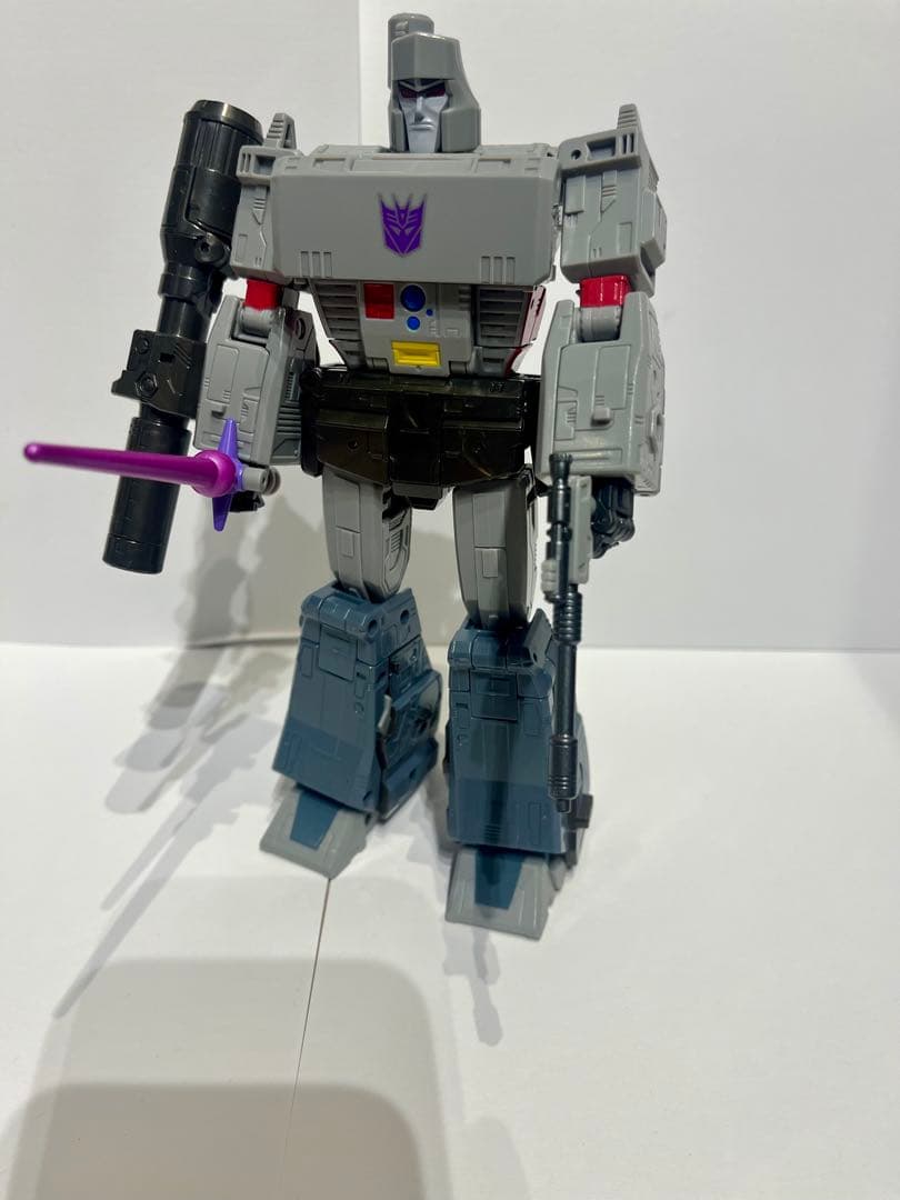 TS-12 スタジオシリーズ メガトロン おまけ(コンボイのKO品)付き