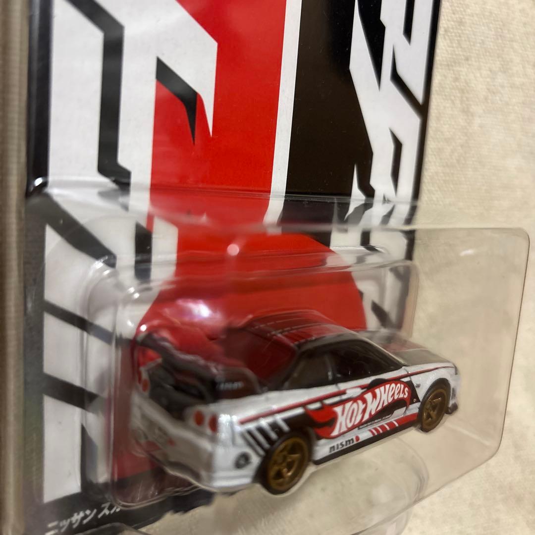 コンベンション ニッサンスカイライン GT-R R34 右向き ホットウィール