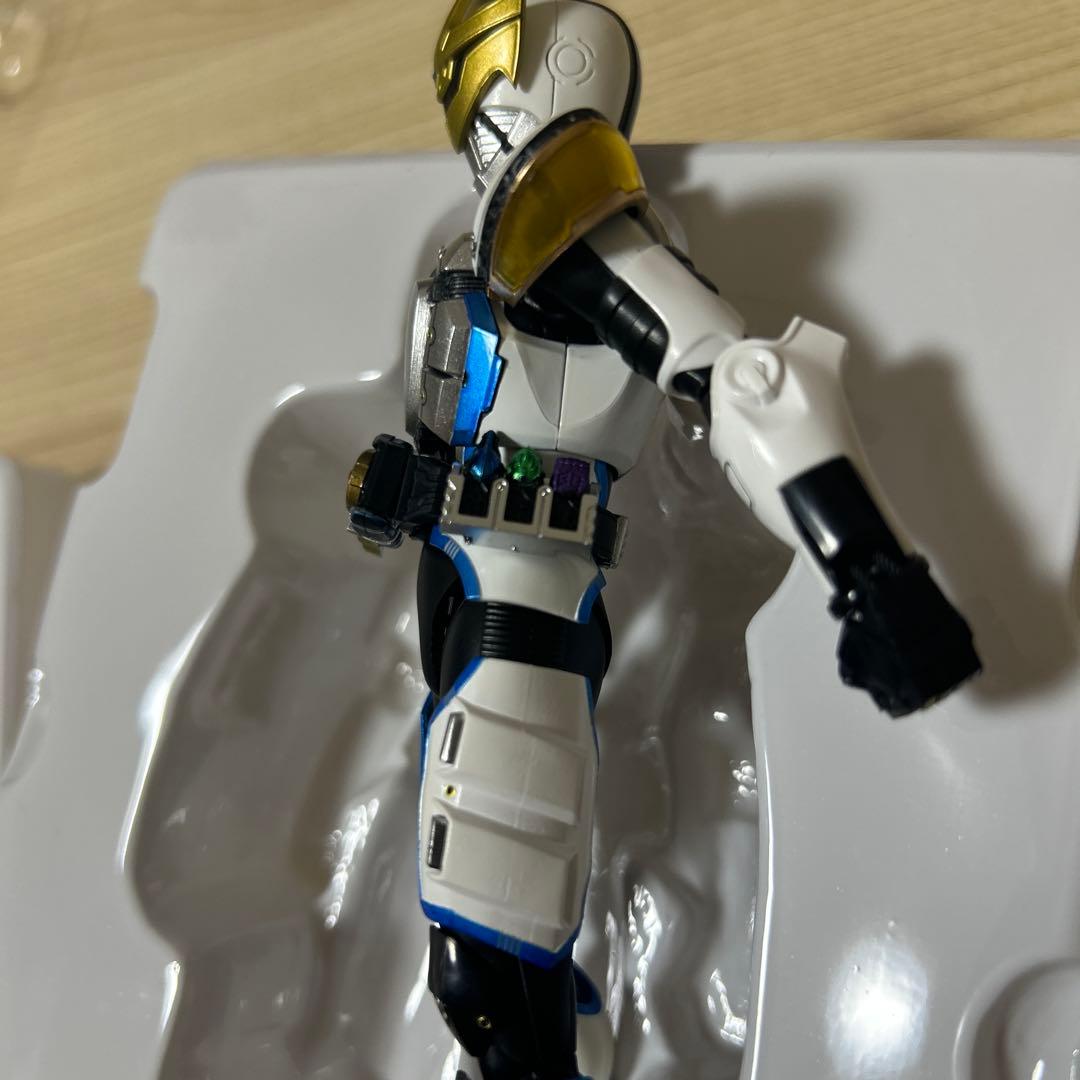 S.H.Figuarts真骨彫仮面ライダーイクサ