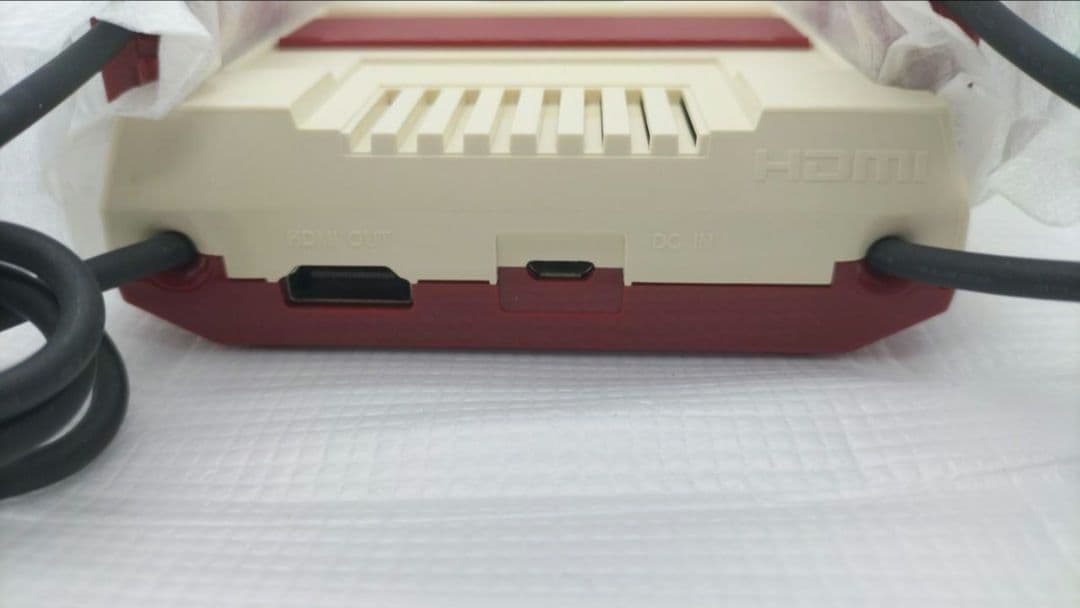 任天堂 ニンテンドークラシックミニ ファミリーコンピューター