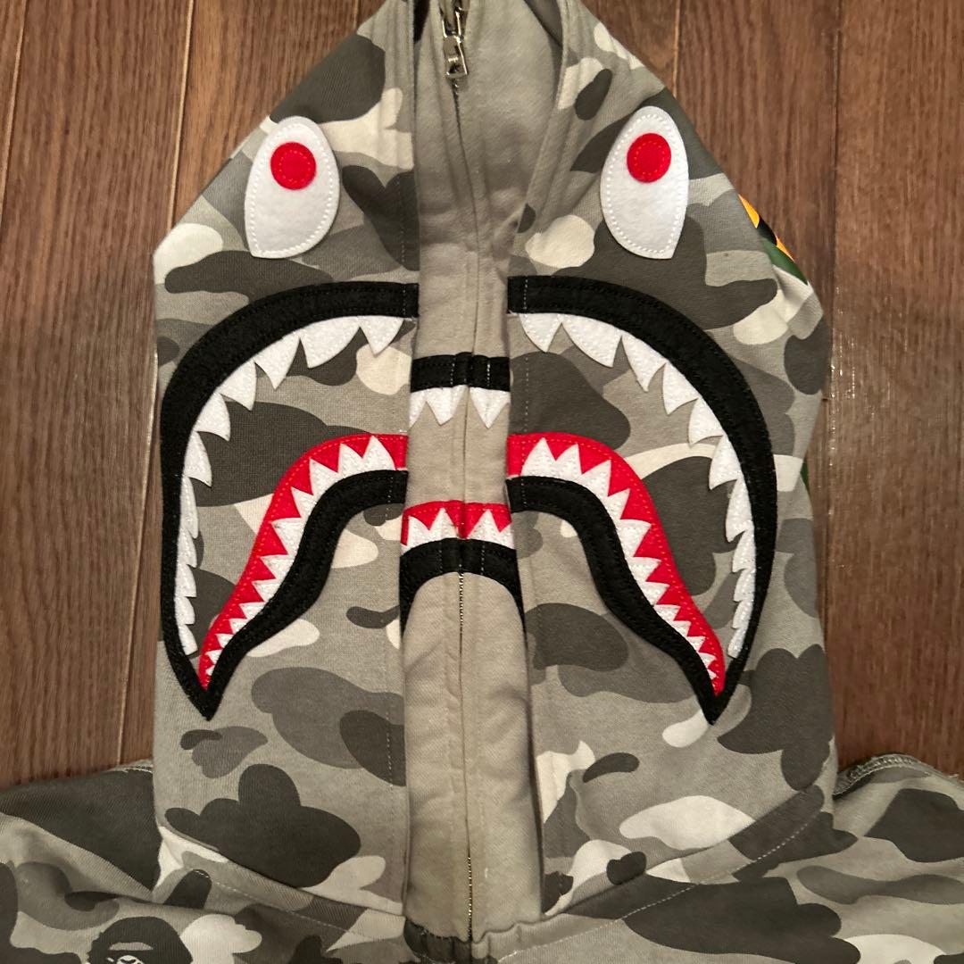 A Bathing Ape カモフラージュパーカー　M