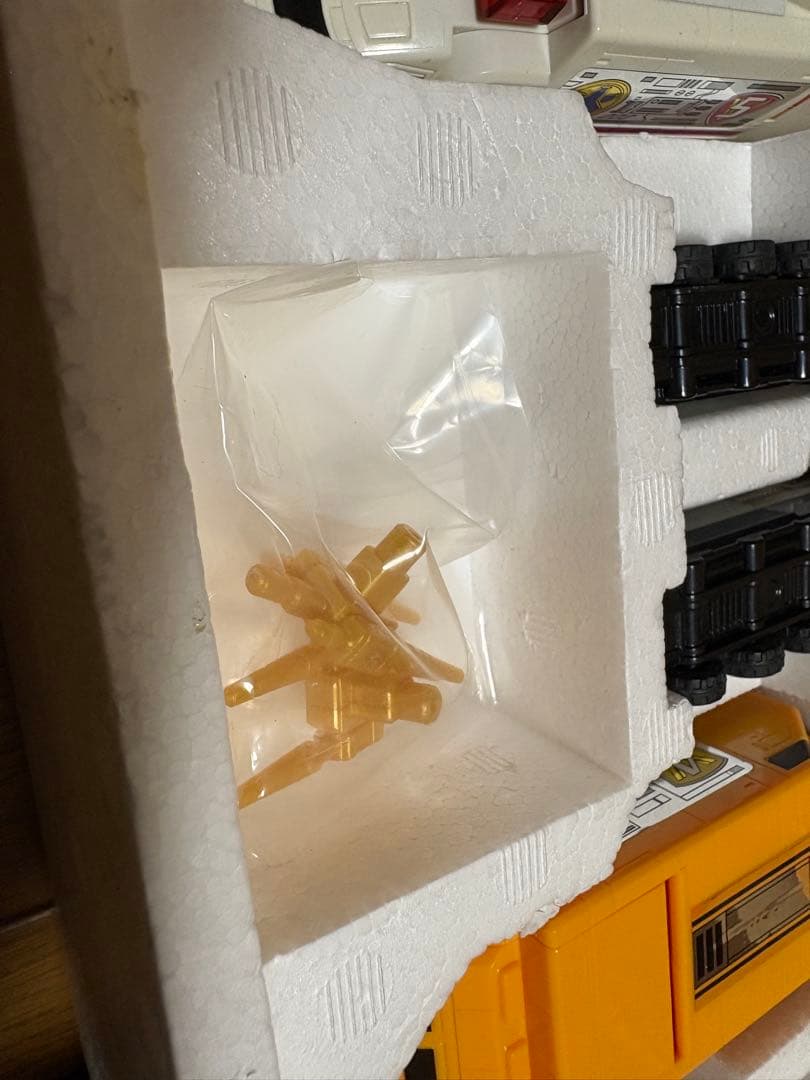 【最終値下げ】救急戦隊ゴーゴーファイブ DX超合金 緊急合体ビクトリーロボ