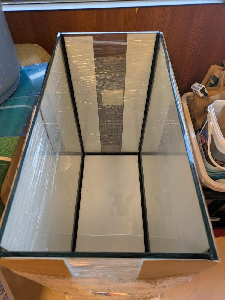 直接手渡し（福岡市） 新品未使用 600ガラス水槽 600×300×600