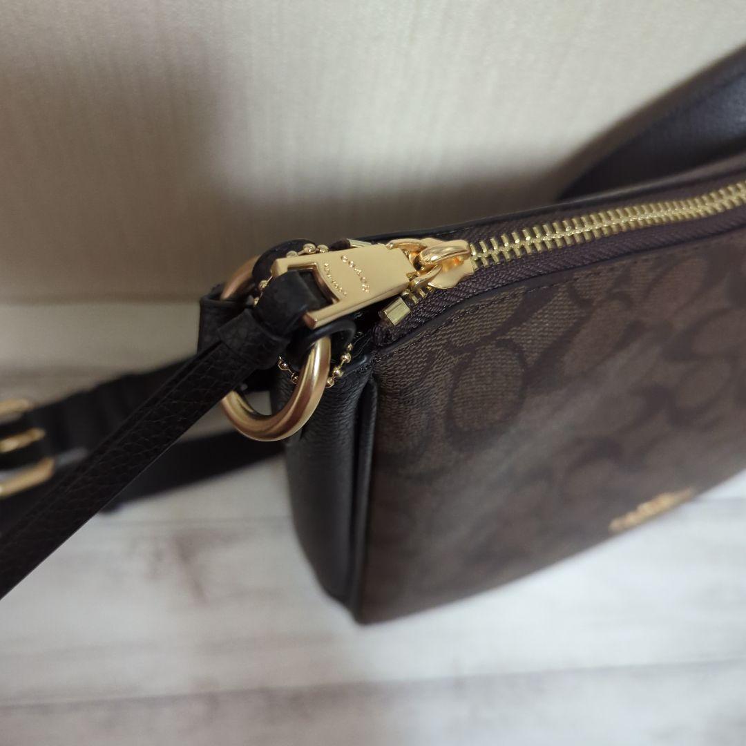 COACH　コーチ　ショルダーバッグ　ブラウン