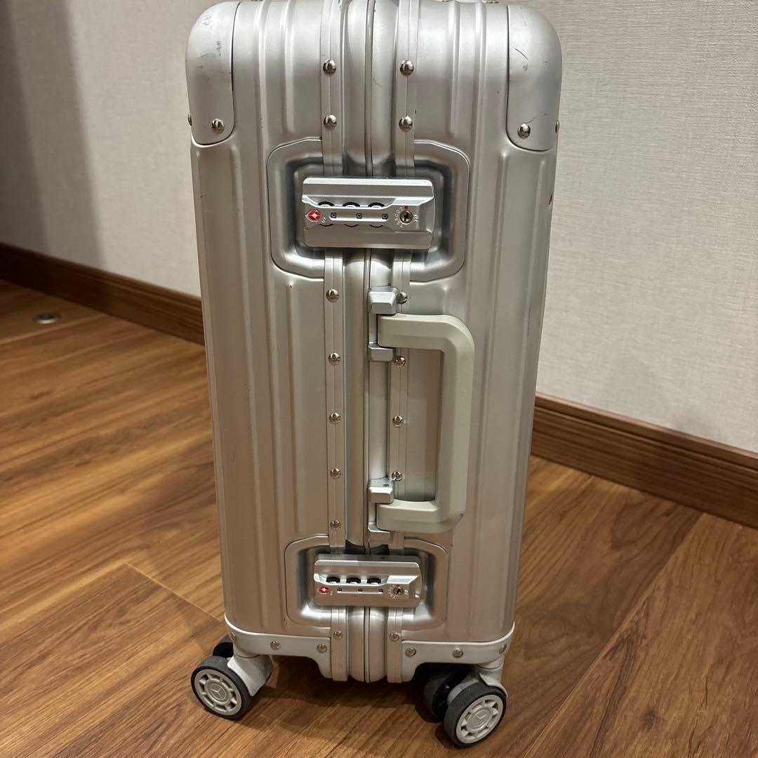 Rab Paterson専用】メルセデスベンツ オリジナル アルミ 32L - メルカリ