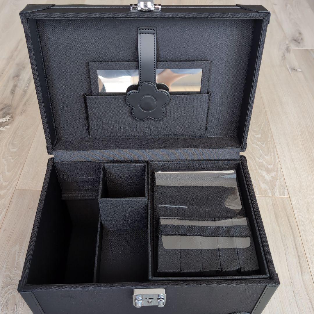 【新品未使用】マリークワント メイクボックス