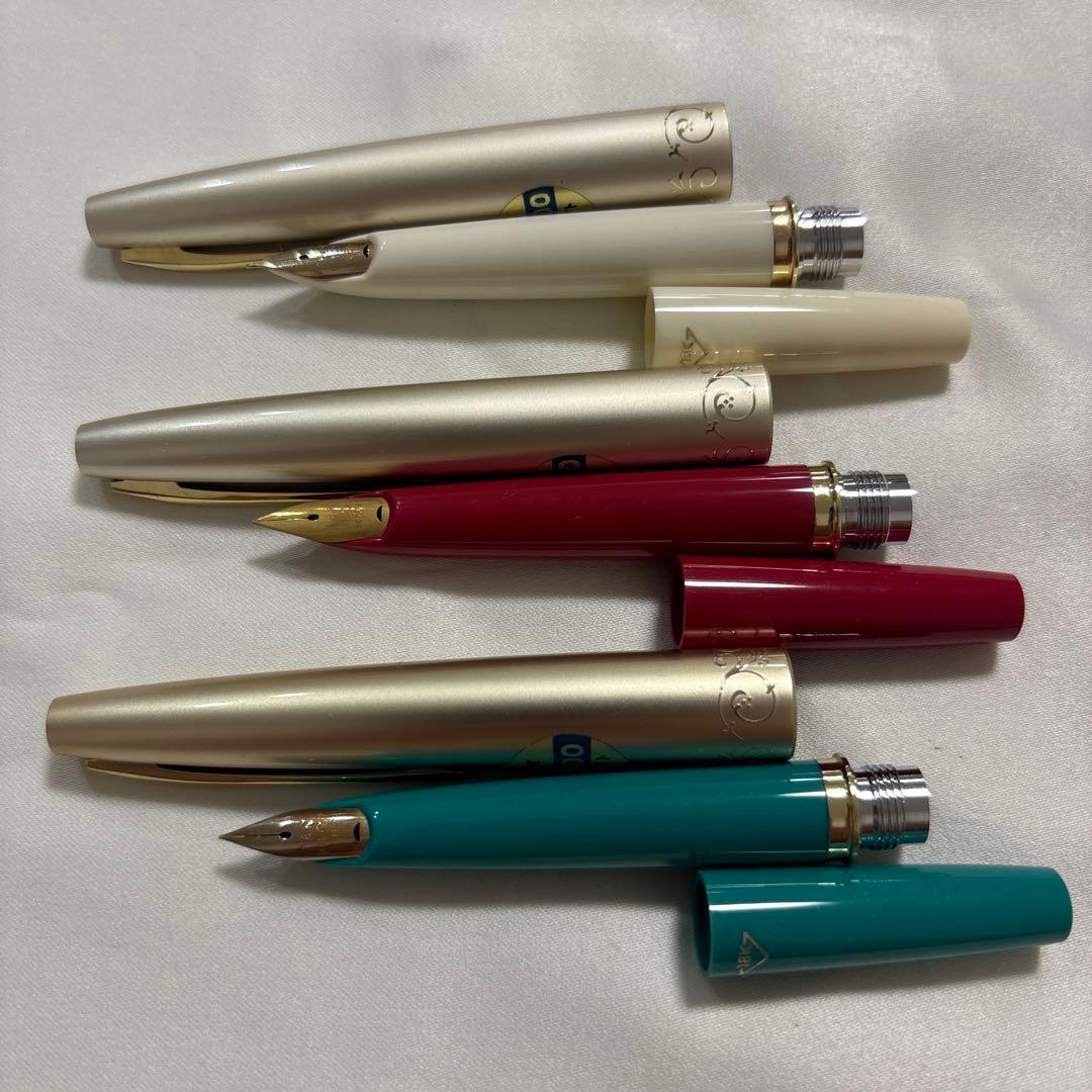 PILOT '70s新品 Elite 万年筆 18Kスクリプト　3本セット