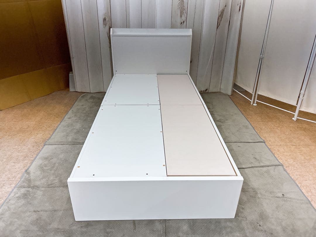 引き出し2杯付きシングルベッドフレーム