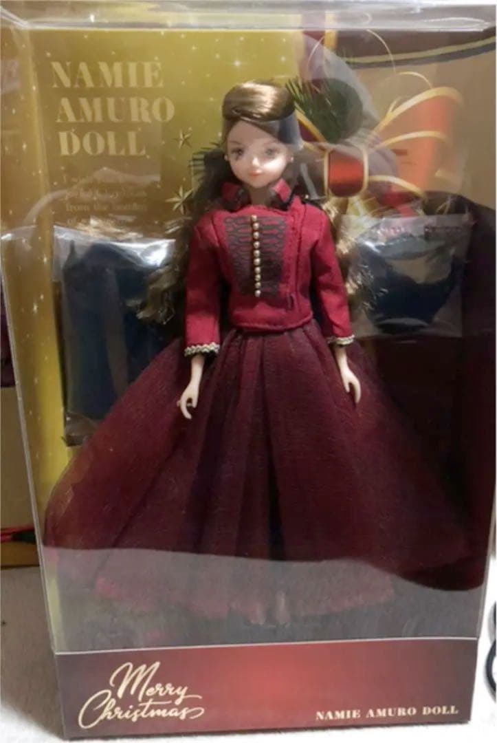 安室奈美恵　ドール　赤ドレス　ファイナリー