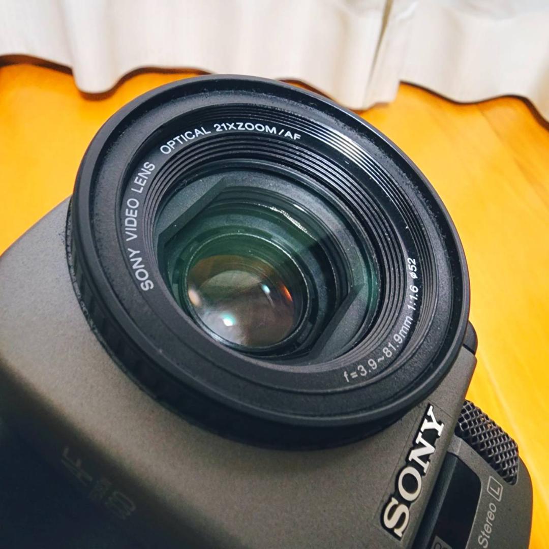 【動作確認済】希少 高画質 SONY Hi8 CCD-TR3300 説明書 箱