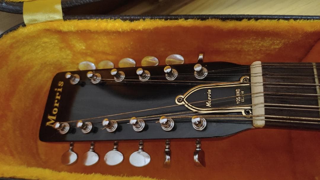 最 安 価格ホビー・楽器・アート - Morris B-18 (ケース付)+エレキ