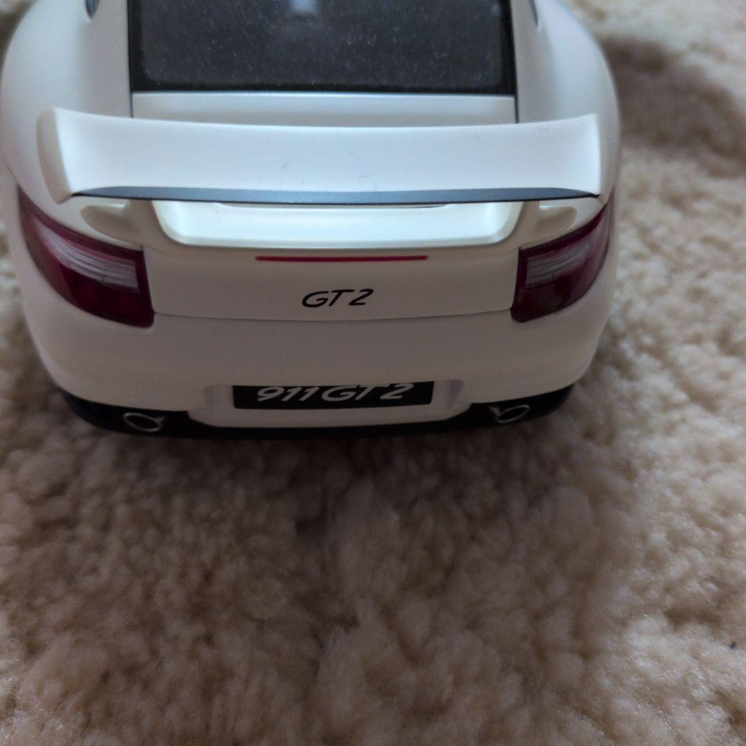 ポルシェ 911 GT2 ホワイトミニカー