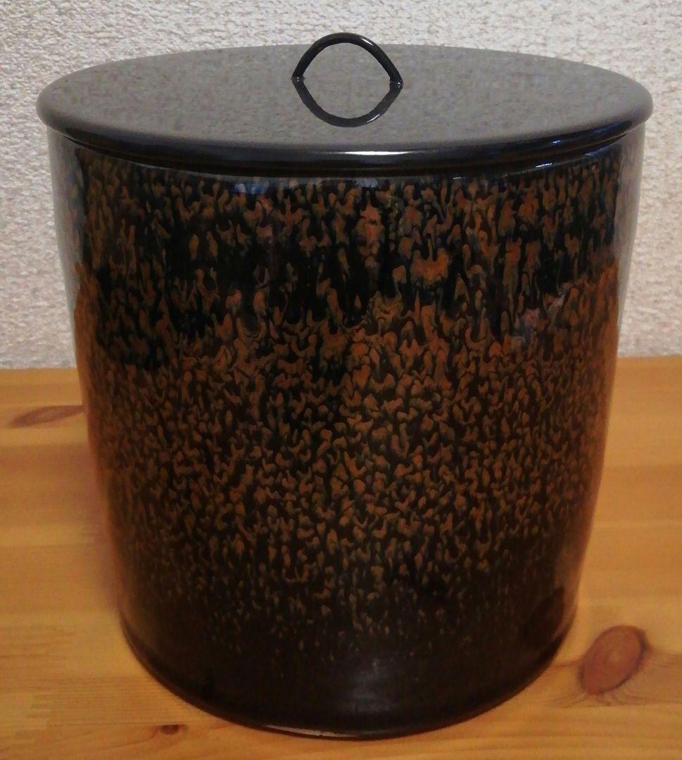 鎌田幸二作褐釉滴天目水指共箱共布茶道具