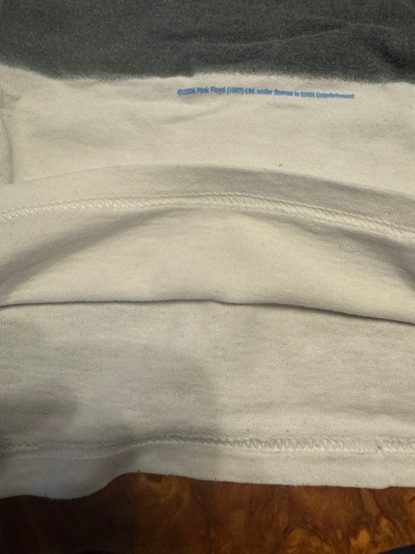 PINKFLOYD 白GILDANTシャツサイズS2008年コピーライト入り美品 - メルカリ