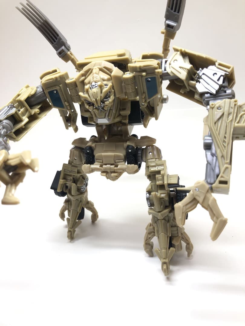 スタジオシリーズ SS-24 ボーンクラッシャー