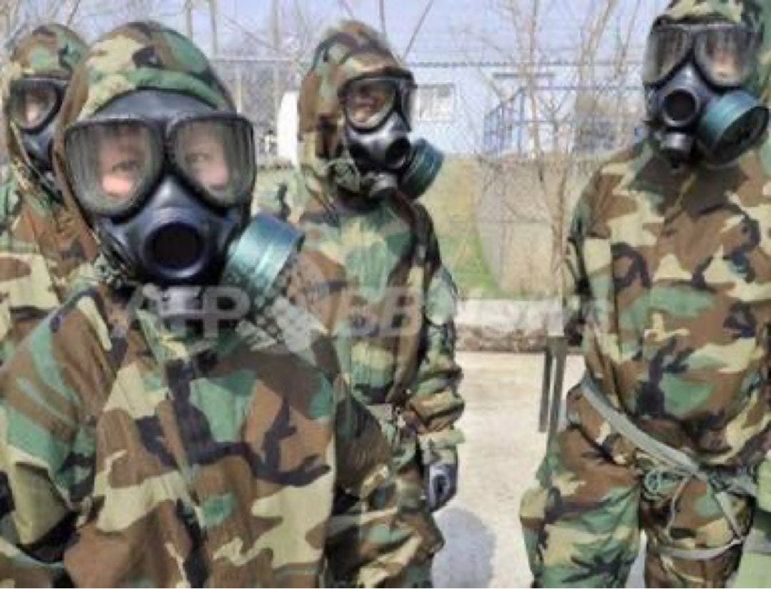 米軍放出品 科学防護服 中古 ウッドランドカモ - メルカリ