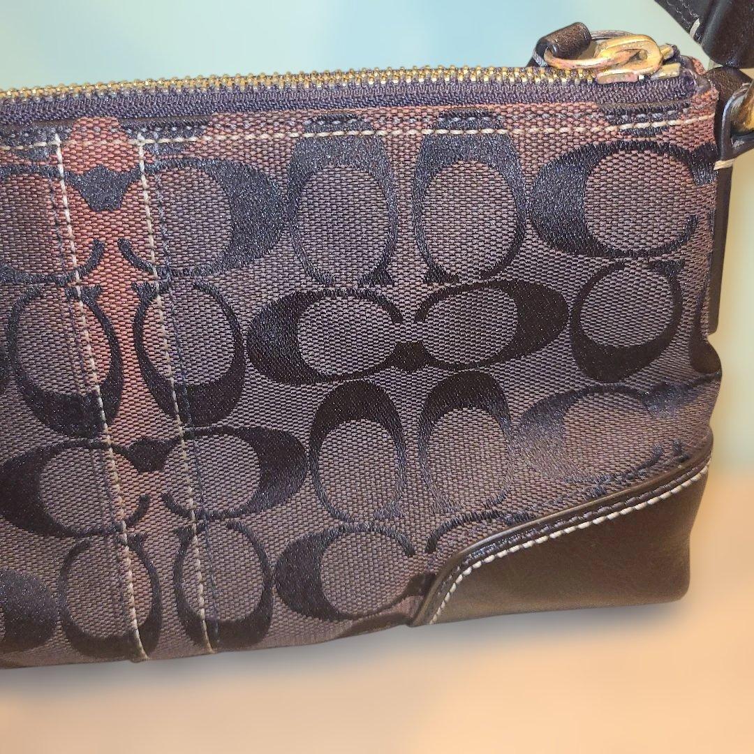 コーチ アクセサリーポーチ ワンショルダーバッグ シグネチャー ターンロック 茶