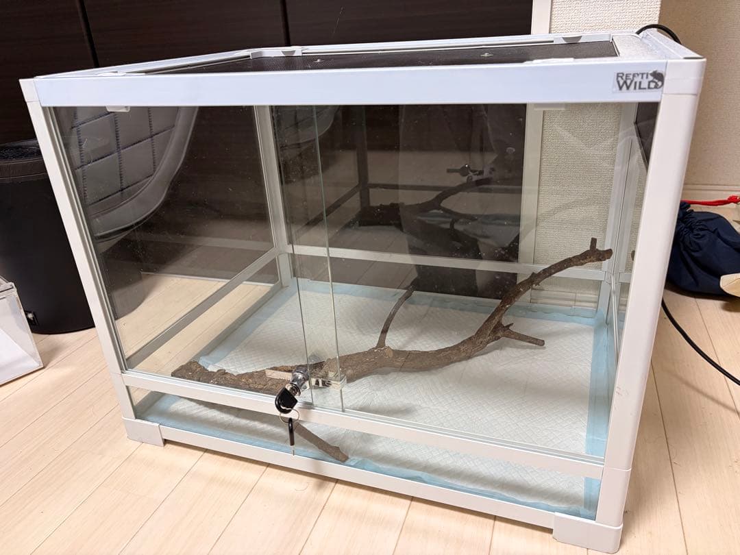 中型 飼育ケージ ヒーター＆鍵付き　メッシュ蓋付き 楽天市場】アクロ27用 メッシュ付木枠セット（ラワン） 爬虫類 飼育