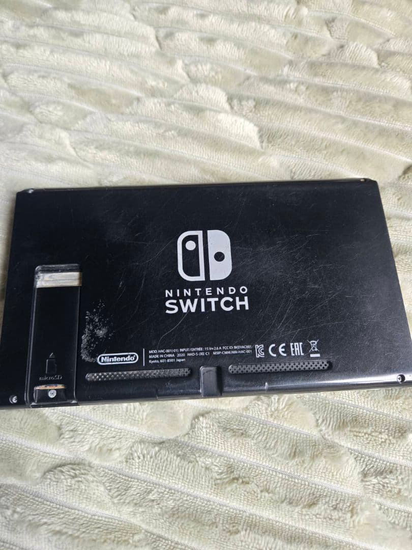 旧型Nintendo Switch本体（箱なし）ジャンク品、初期化済み