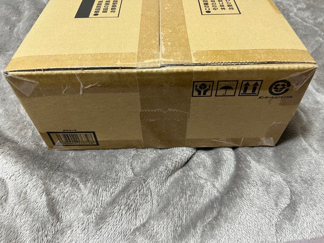 最安値　遊戯王　三幻神　ステンレス　発送段ボール未開封品　箱状態美品