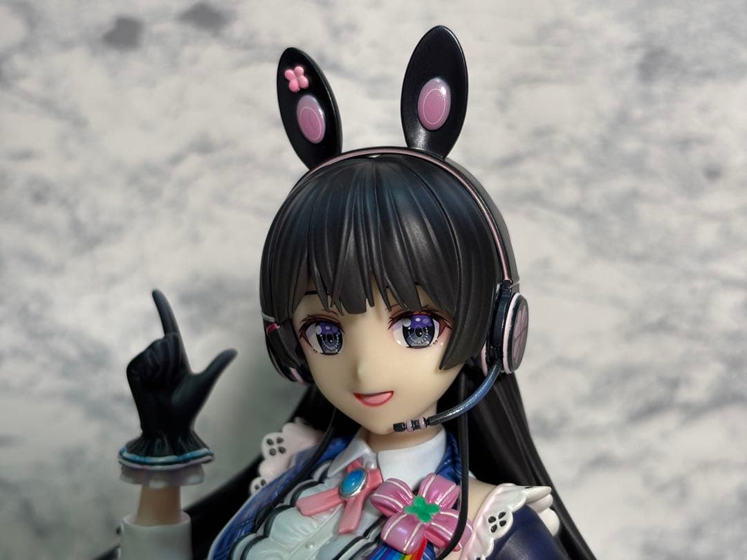 中古　にじさんじ　月ノ美兎　1/7スケールフィギュア デザインココ