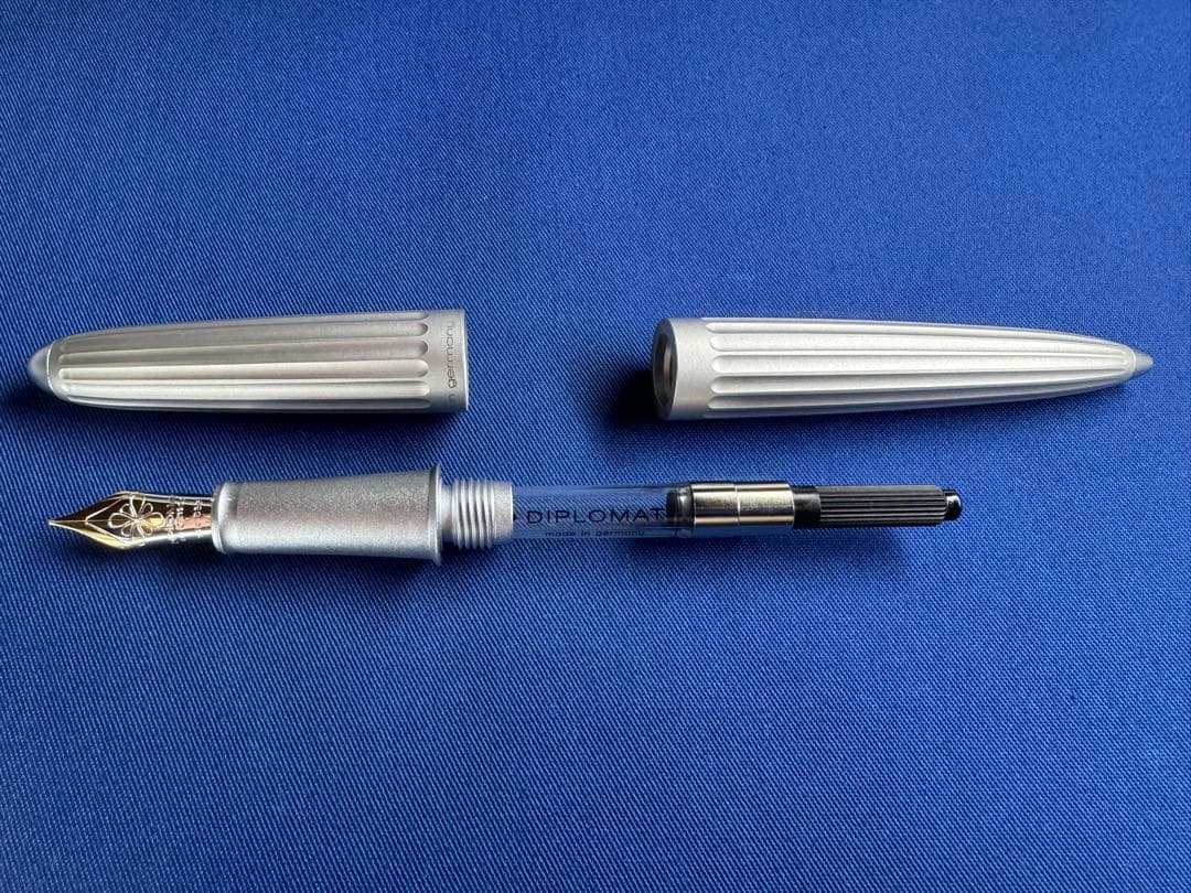 Diplomat アエロ 万年筆 14金 M