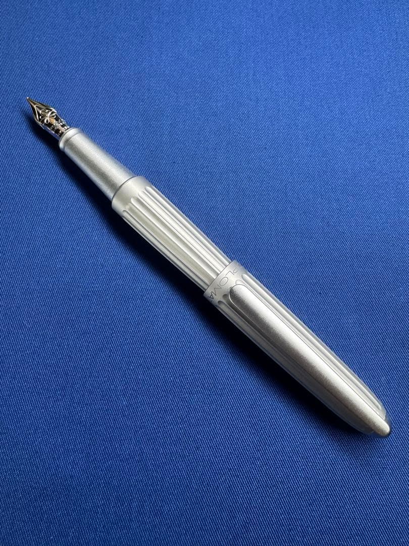 Diplomat アエロ 万年筆 14金 M