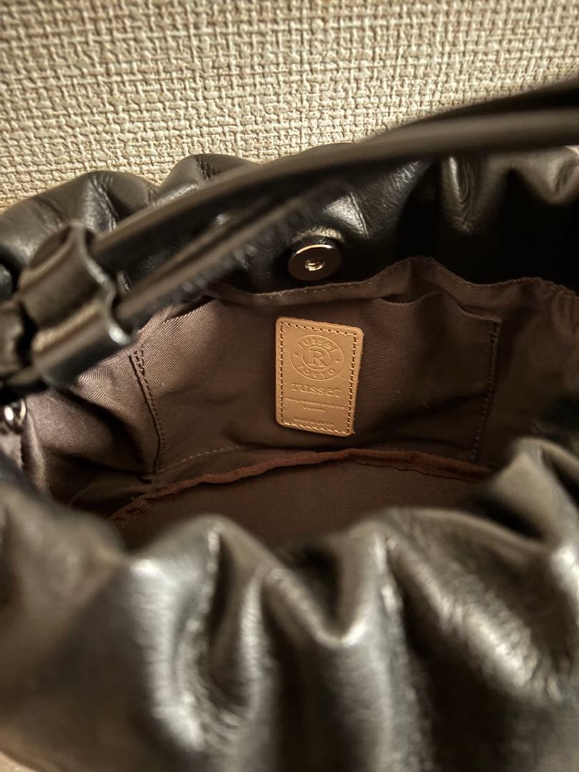 russet(ラシット)◆レザー巾着4WAYショルダーバッグ◆黒