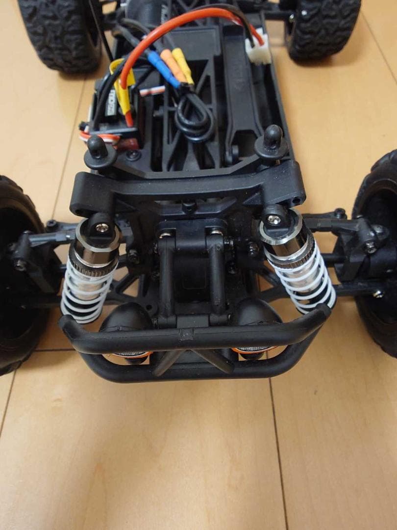 【部品どり用】2015年製　京商　MAD BUG 電動ラジコンカー