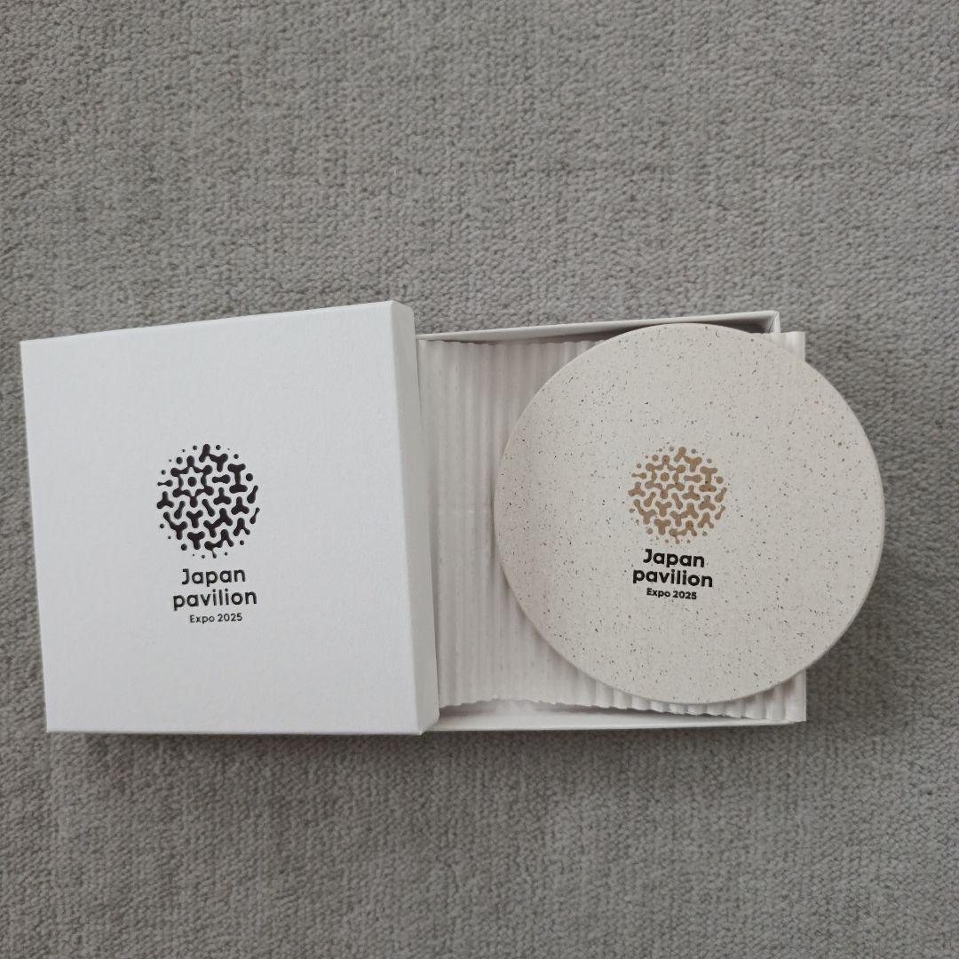 関西万博 日本館 VIP限定ピンバッジ、ポーチ、コースター、火星の石