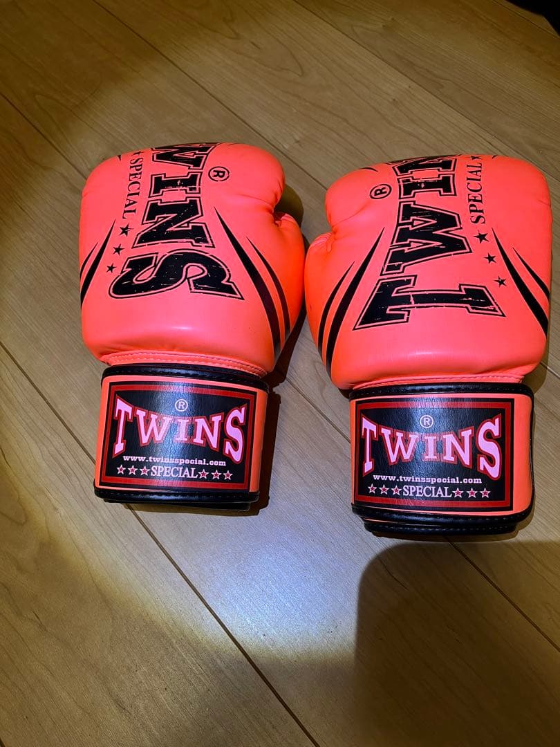 TWINS SPECIAL ボクシンググローブ オレンジ - メルカリ