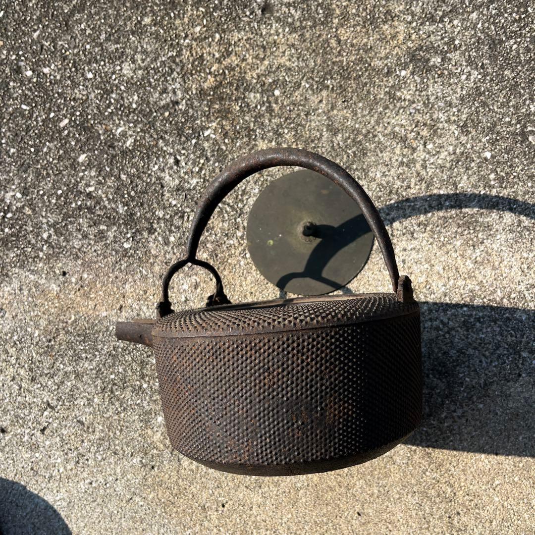 鉄瓶 凹凸デザイン南部鉄器