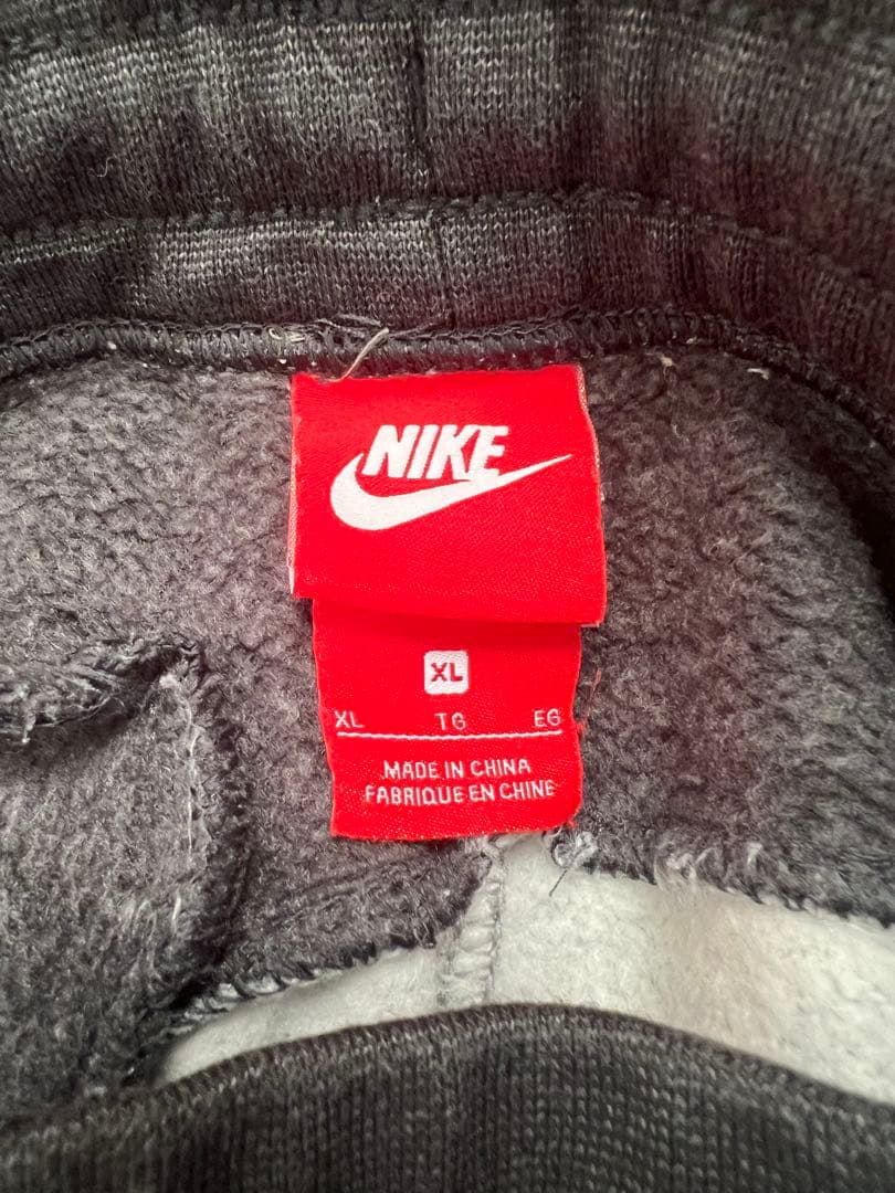 【気まぐれセール】Nike パーカー スウェットパンツ セットアップ